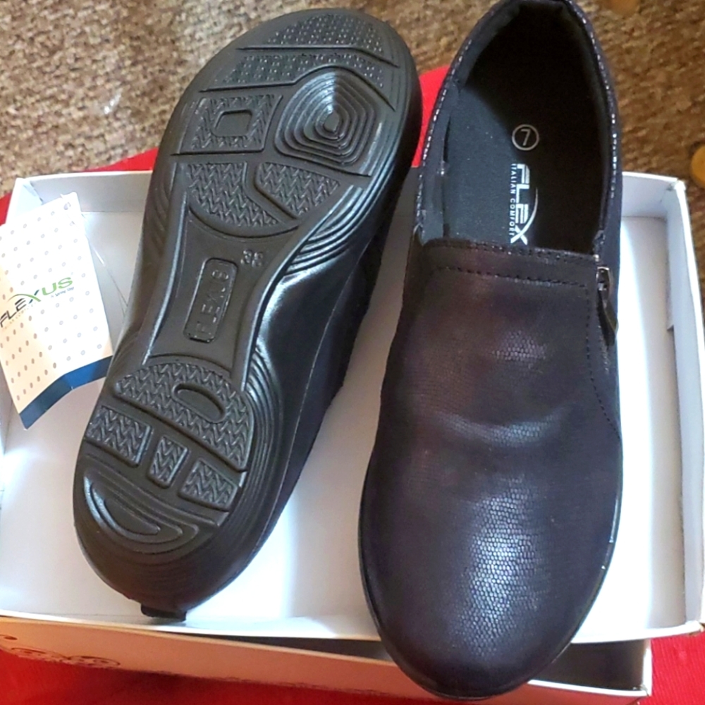 NEW! FLEXUS 100% Italian comfort leather walking shoes